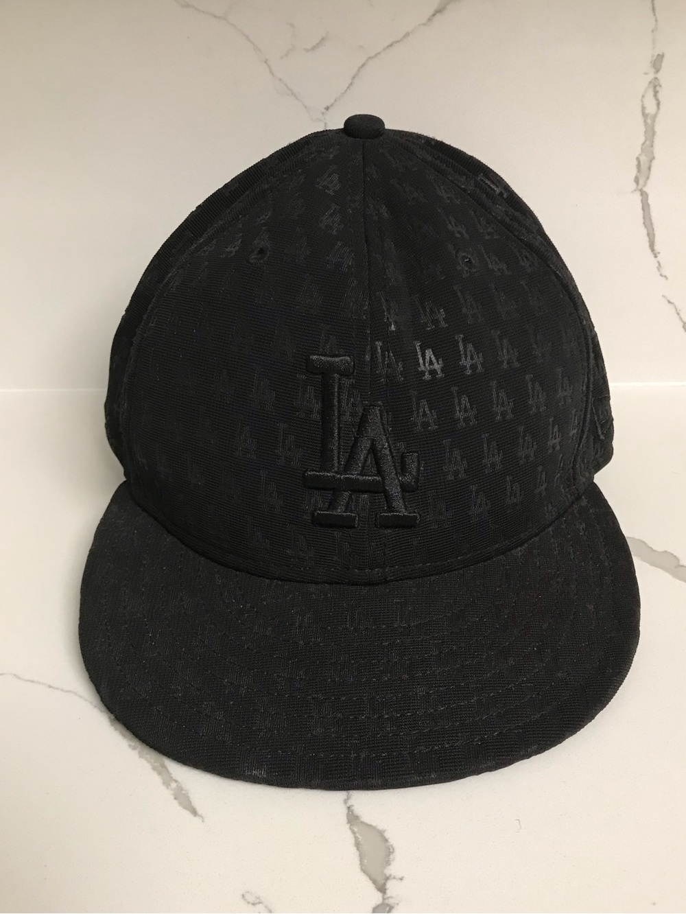 New Era Black Los Angeles Dodgers LA Snapback Hat US 7 1/8
